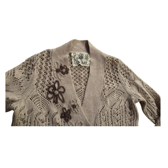 Field Flower, size large : Women's Beige Cardigan Sweater,knit multiple patterns - Picture 3 of 9